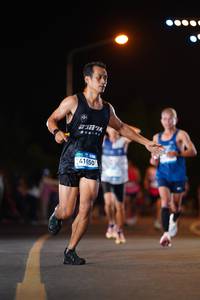 BIB: 41050
                            <button type="button" onclick="openModal(22808987)" class="btn btn-primary btn-sm float-right btn-popup" data-toggle="modal" data-target=".modal-high-quality">
                        <i class="fas fa-shopping-cart"></i> Add to Cart
                    </button>
                                            <button type="button" onclick="isThisMe(22808987, true)" class="btn btn-success btn-sm float-right btn-popup btn-isme hidden" data-toggle="tooltip" data-placement="bottom" title="นี่คือรูปของคุณใช่ไหม คลิกที่นี่เพื่อเอาเข้าอัลบั้ม">
                        <i class="fas fa-plus"></i> Add to album
                    </button>
                    <button type="button" onclick="isThisMe(22808987, false)" class="btn btn-warning btn-sm float-right btn-popup btn-isnotme hidden">
                        <i class="fas fa-ban"></i> Remove from album
                    </button>